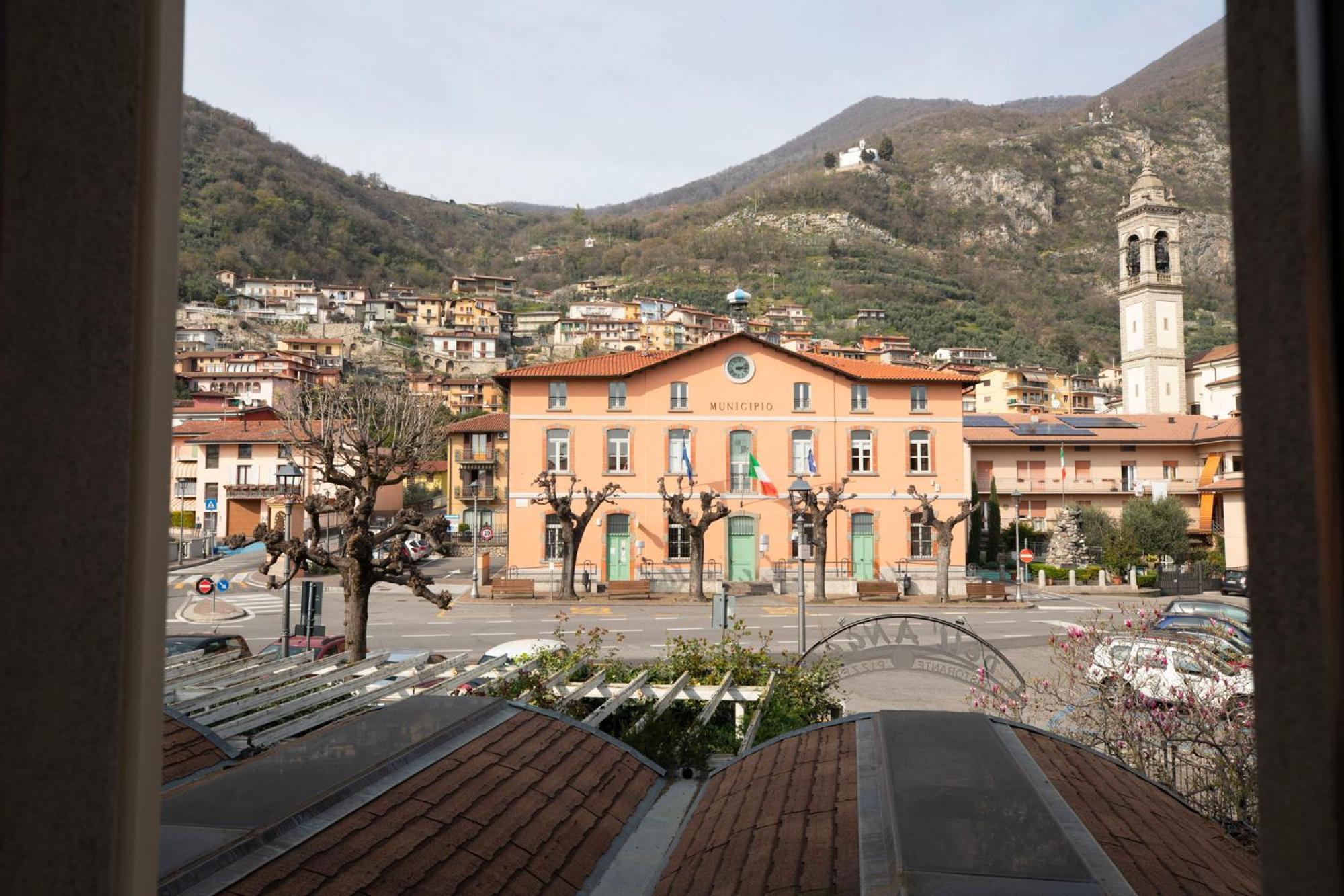 Hotel Dell'Angelo Predore Εξωτερικό φωτογραφία